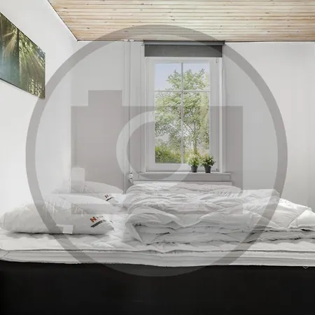 Gorgeous Home In Skaerbaek With Wifi